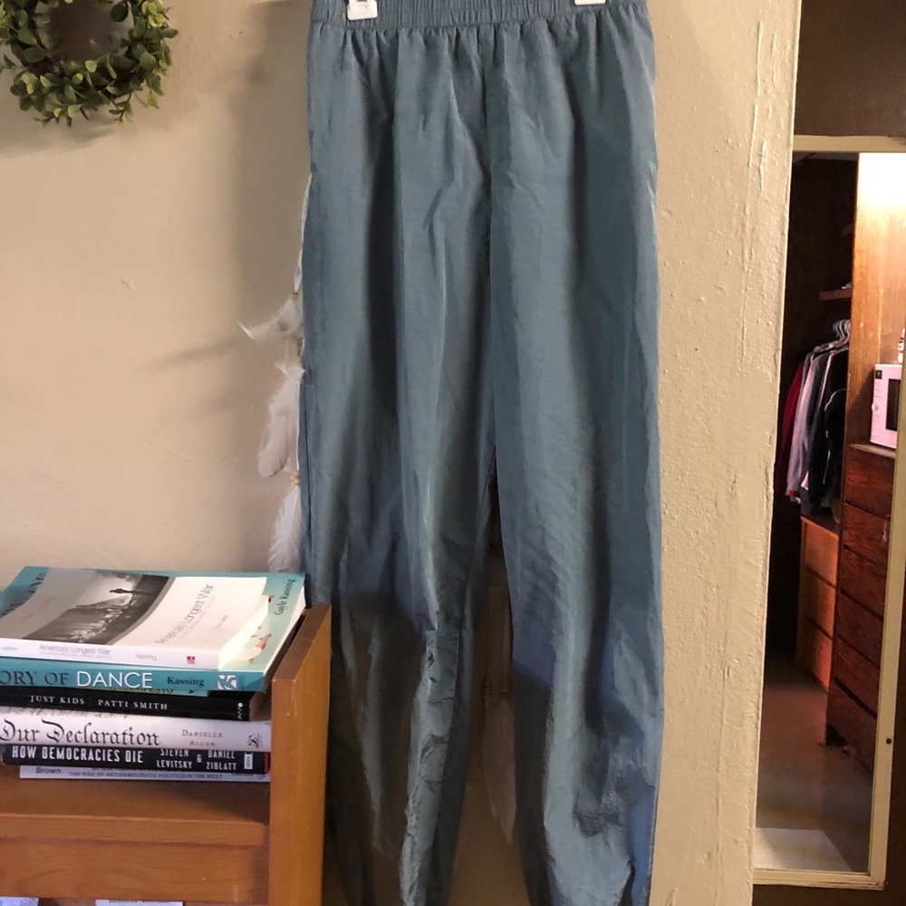 BRAND NEW URBAN OUTFITTERS JOGGERS